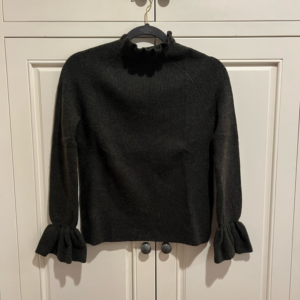 Banana Republic Green Bell Sleeve Ruffle Sweater